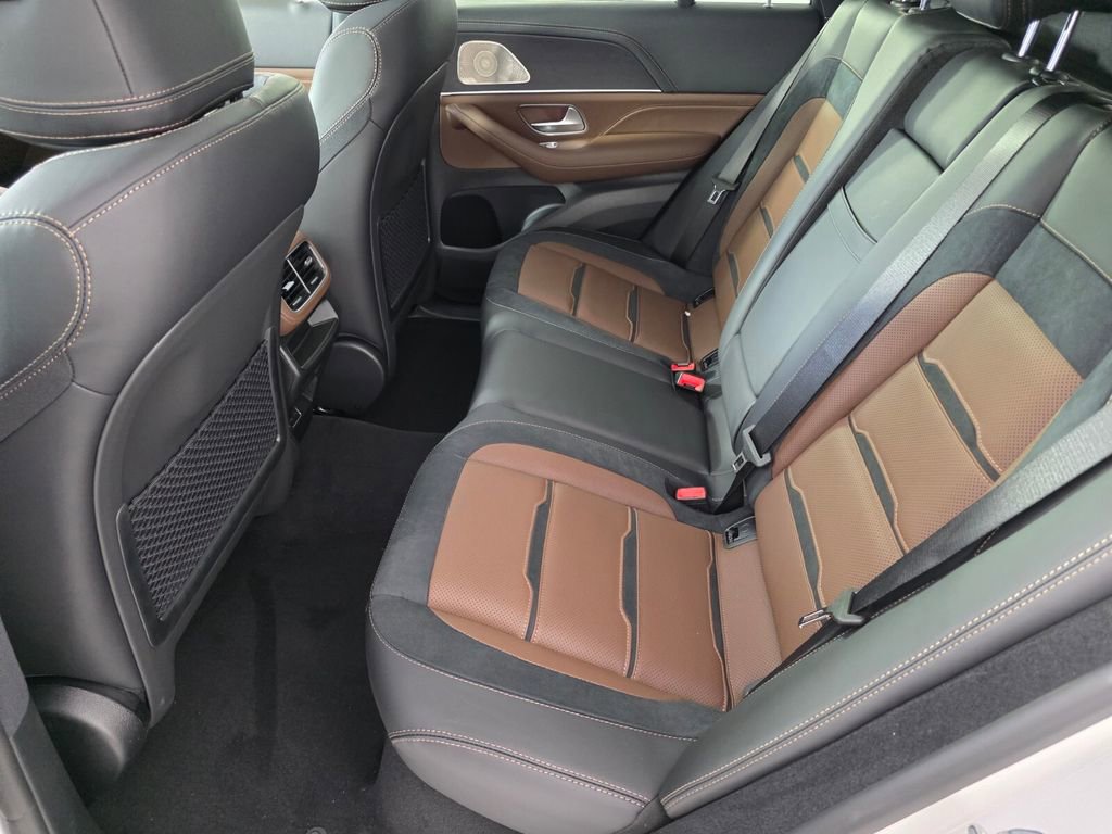 New 2026 Mercedes-Benz GLE 53 AMG 4MATIC Coupe image 11