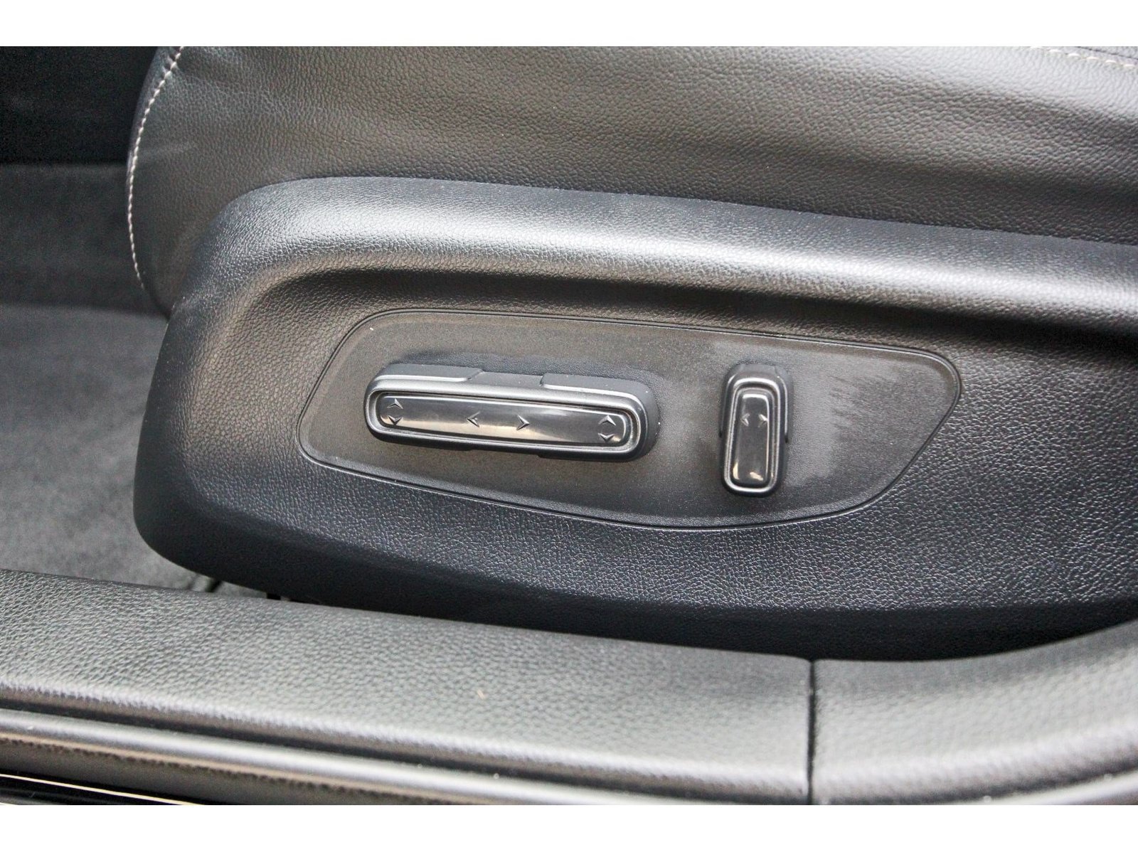 Used 2024 Honda Civic EX-L image 29