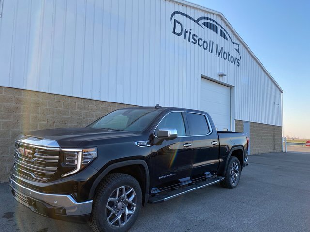New 2025 GMC Sierra 1500 SLT w/ SLT Premium Plus Package