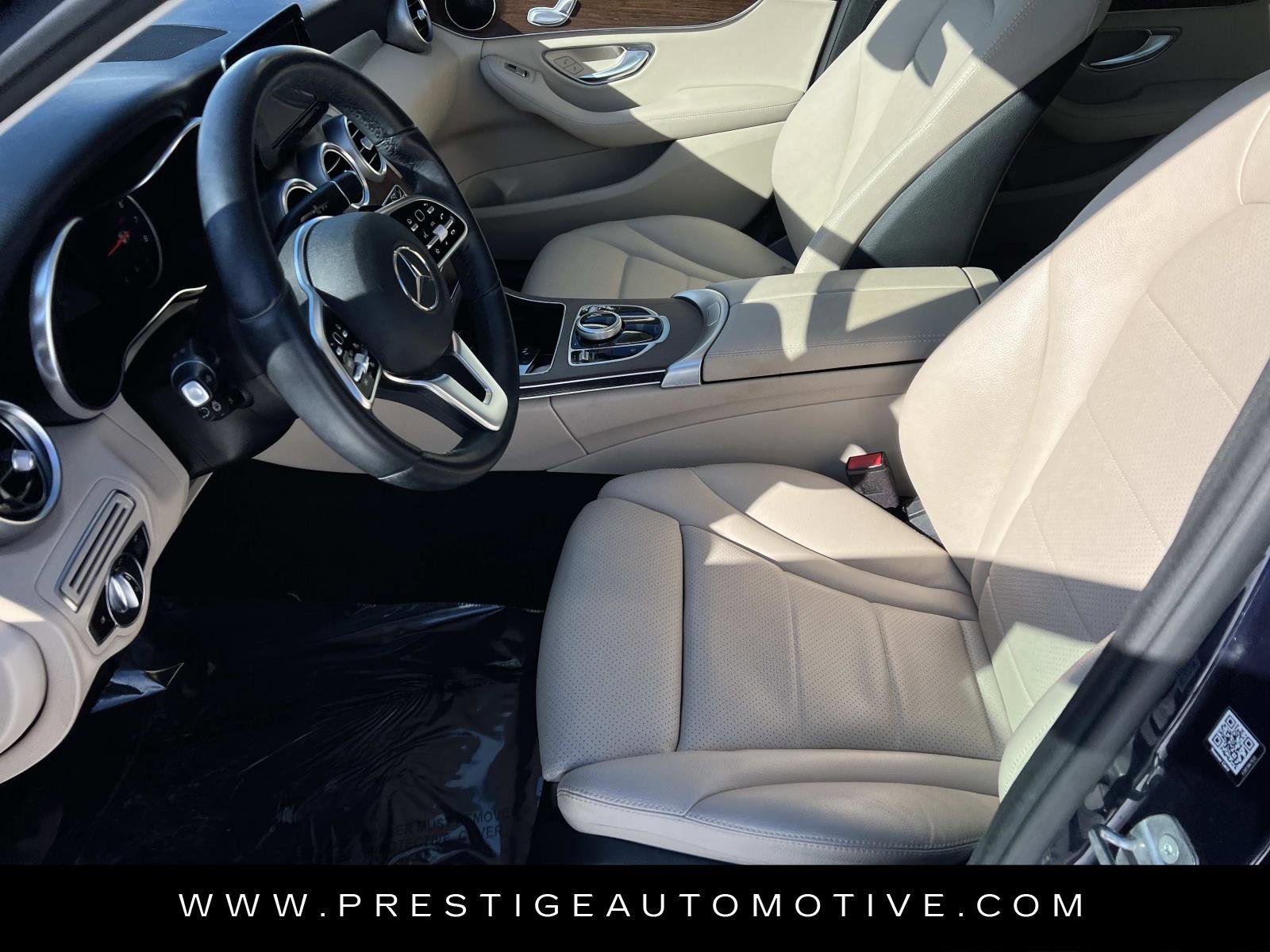 Used 2019 Mercedes-Benz C 300 4MATIC Sedan image 24