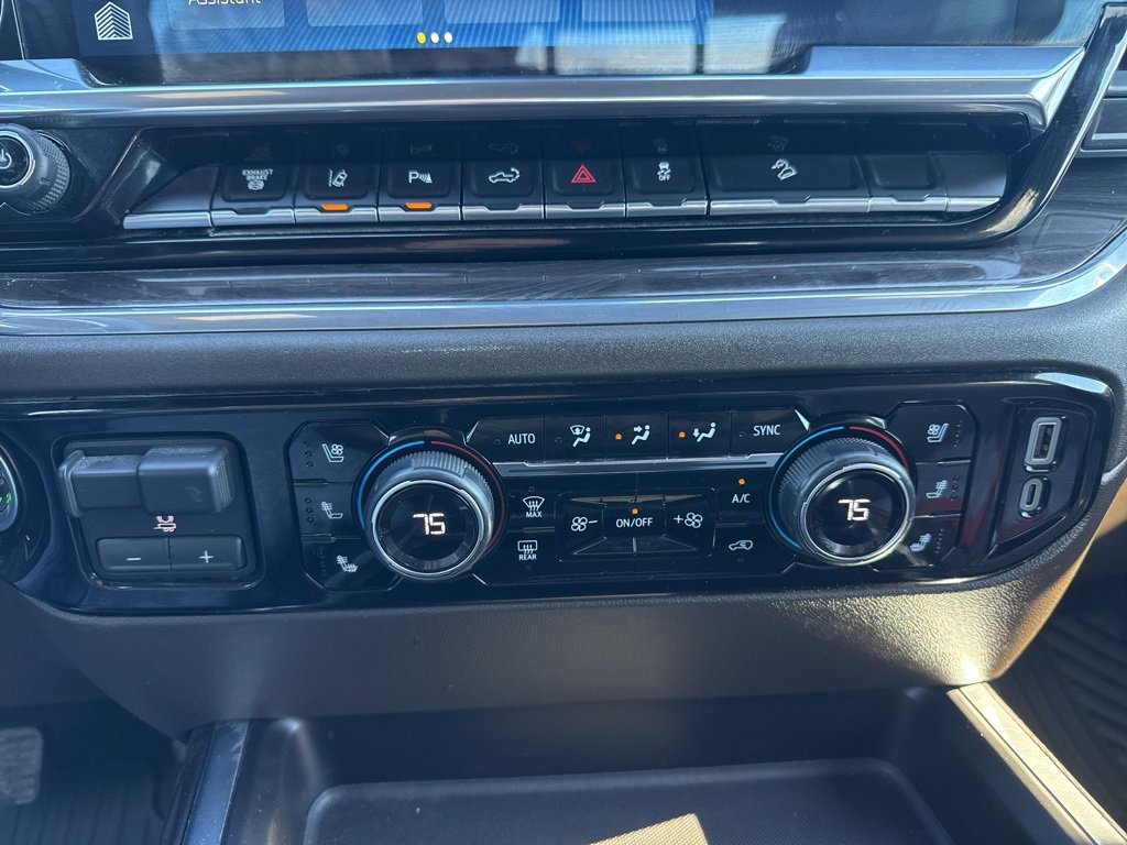 Used 2024 Chevrolet Silverado 2500 LTZ w/ LTZ Plus Package image 11