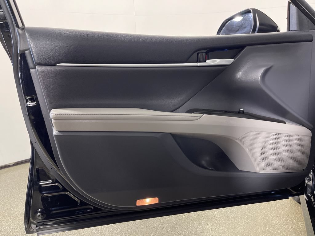 Certified 2023 Toyota Camry XLE w/ Navigation Package FWD image 17