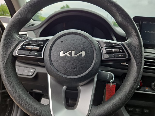 Used 2023 Kia Seltos LX AWD/4WD image 17