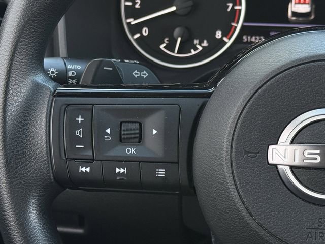 Used 2023 Nissan Rogue SV FWD image 13