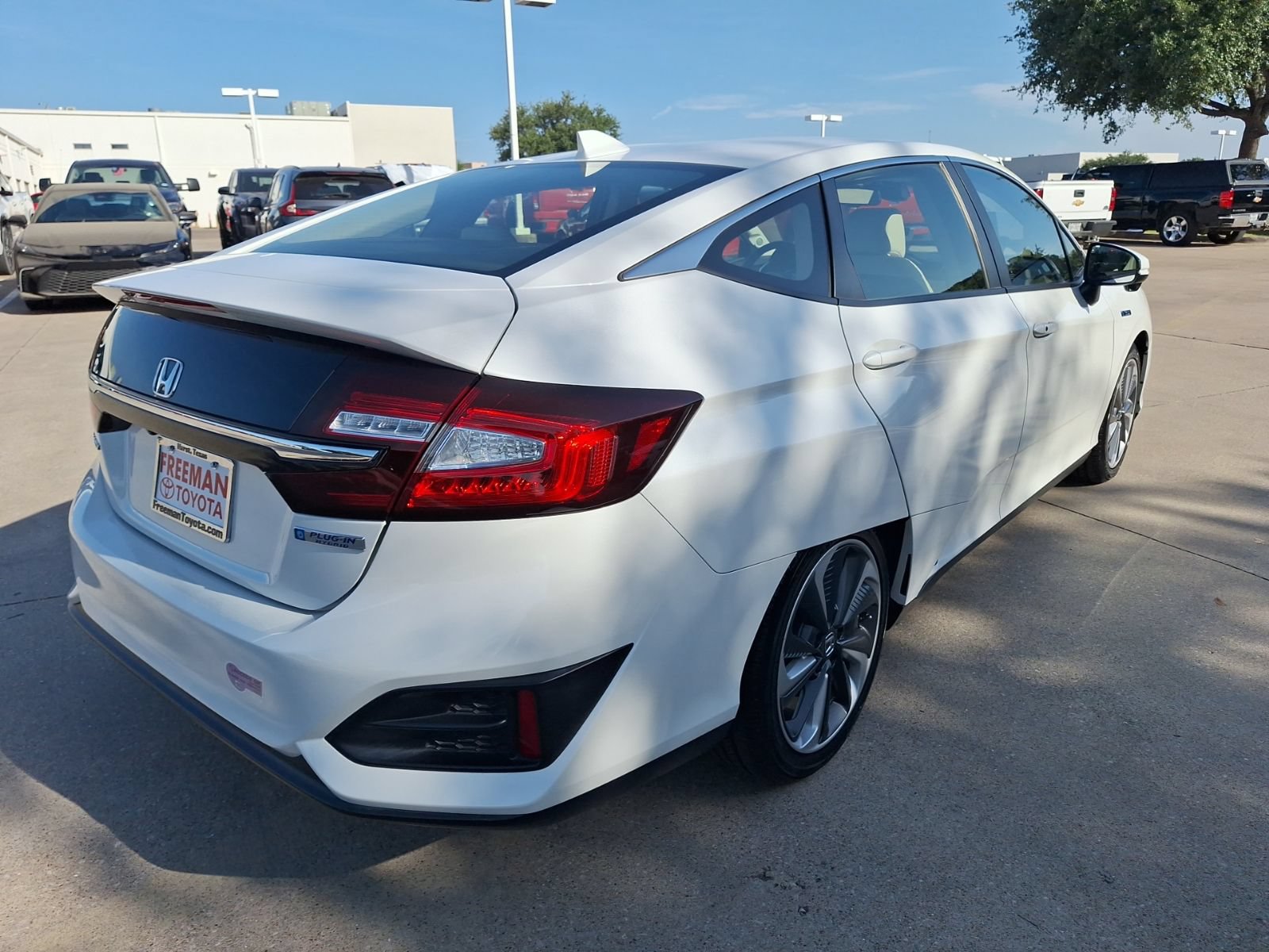 Used 2019 Honda Clarity Plug-In Hybrid image 6
