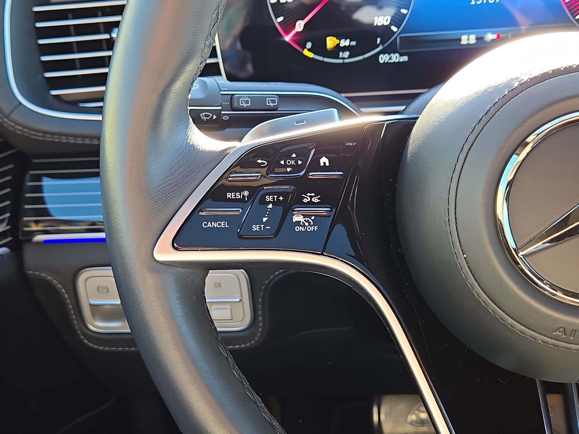 Certified 2024 Mercedes-Benz Maybach GLS 600 4MATIC image 21