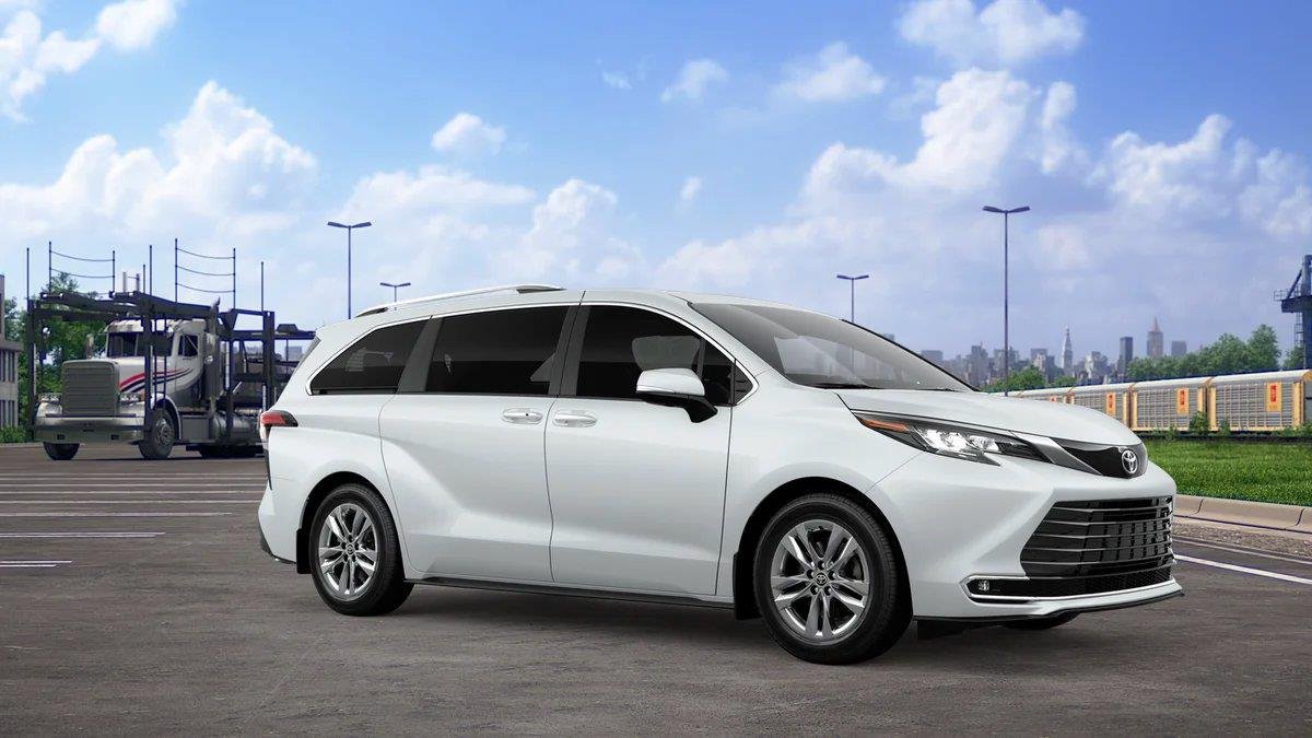 New 2026 Toyota Sienna Limited FWD image 16