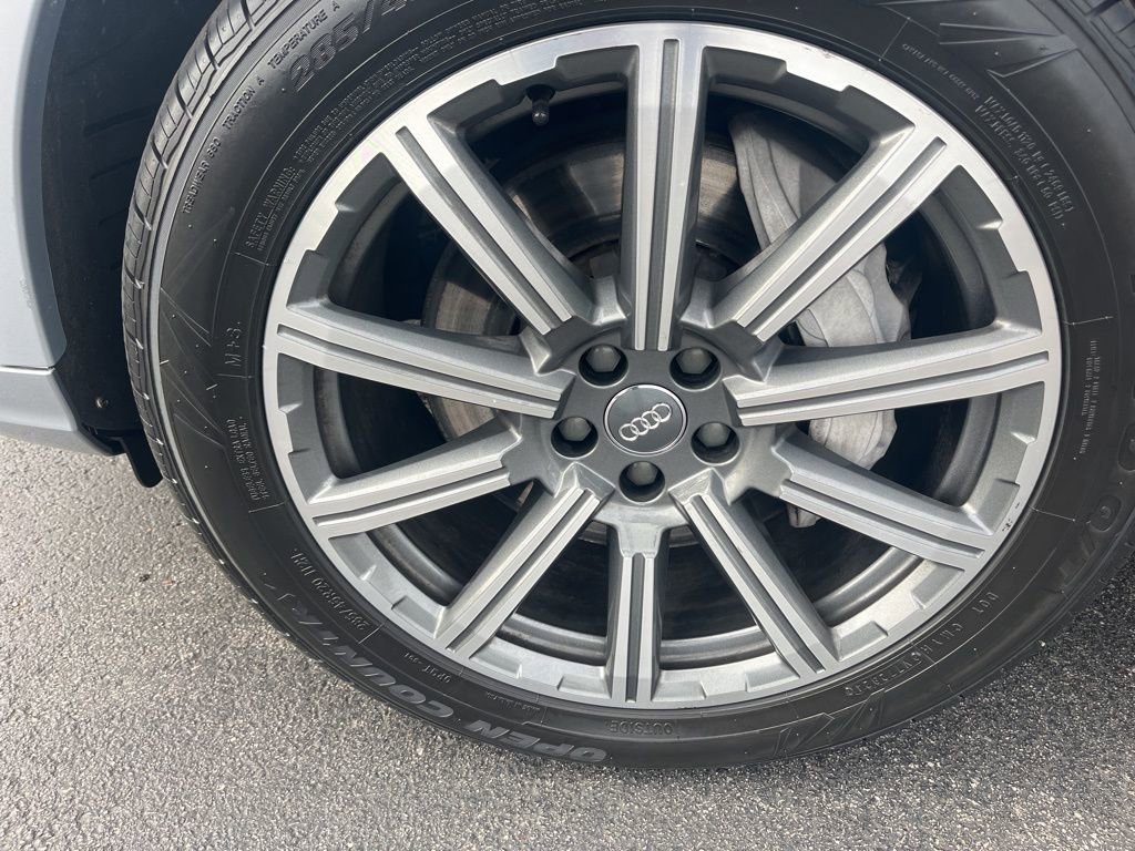 Used 2019 Audi Q7 3.0T Premium Plus w/ Premium Plus Package image 9