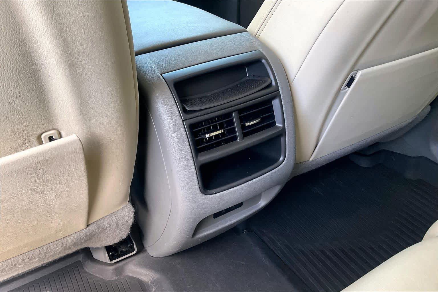 Used 2021 Cadillac XT5 Premium Luxury FWD image 36