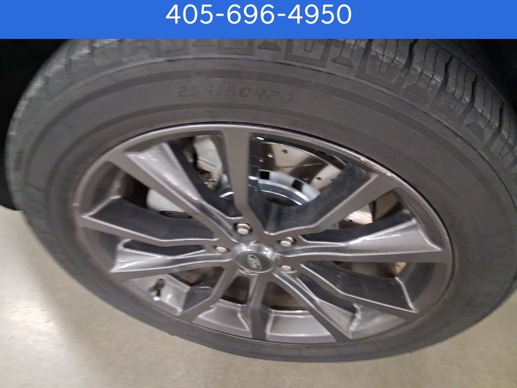 Used 2018 Ford Explorer XLT w/ Equipment Group 202A image 34