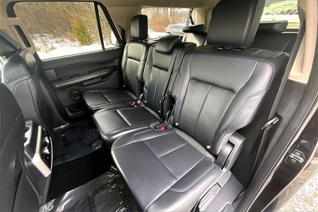 Used 2024 Ford Expedition Max XLT image 26