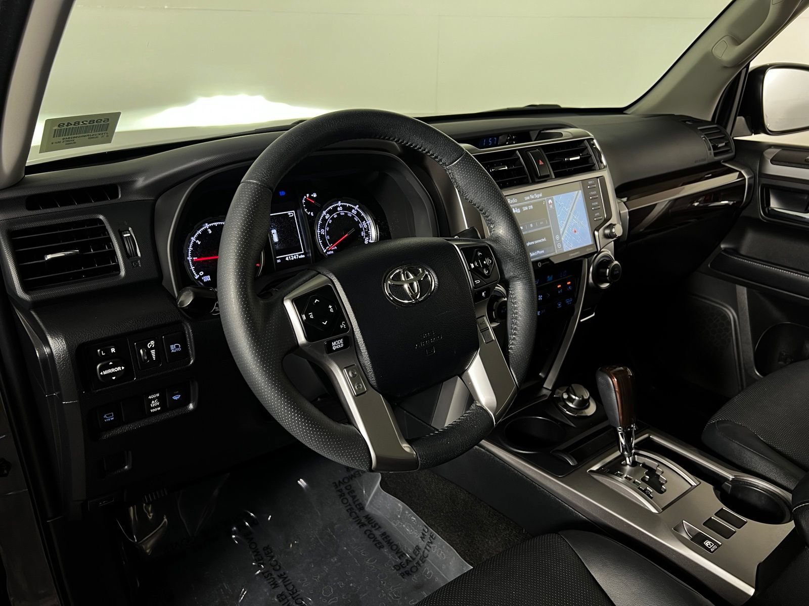 Used 2022 Toyota 4Runner Limited AWD/4WD image 12