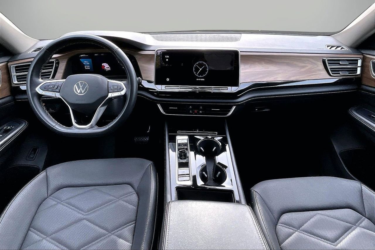 Used 2024 Volkswagen Atlas SE image 14