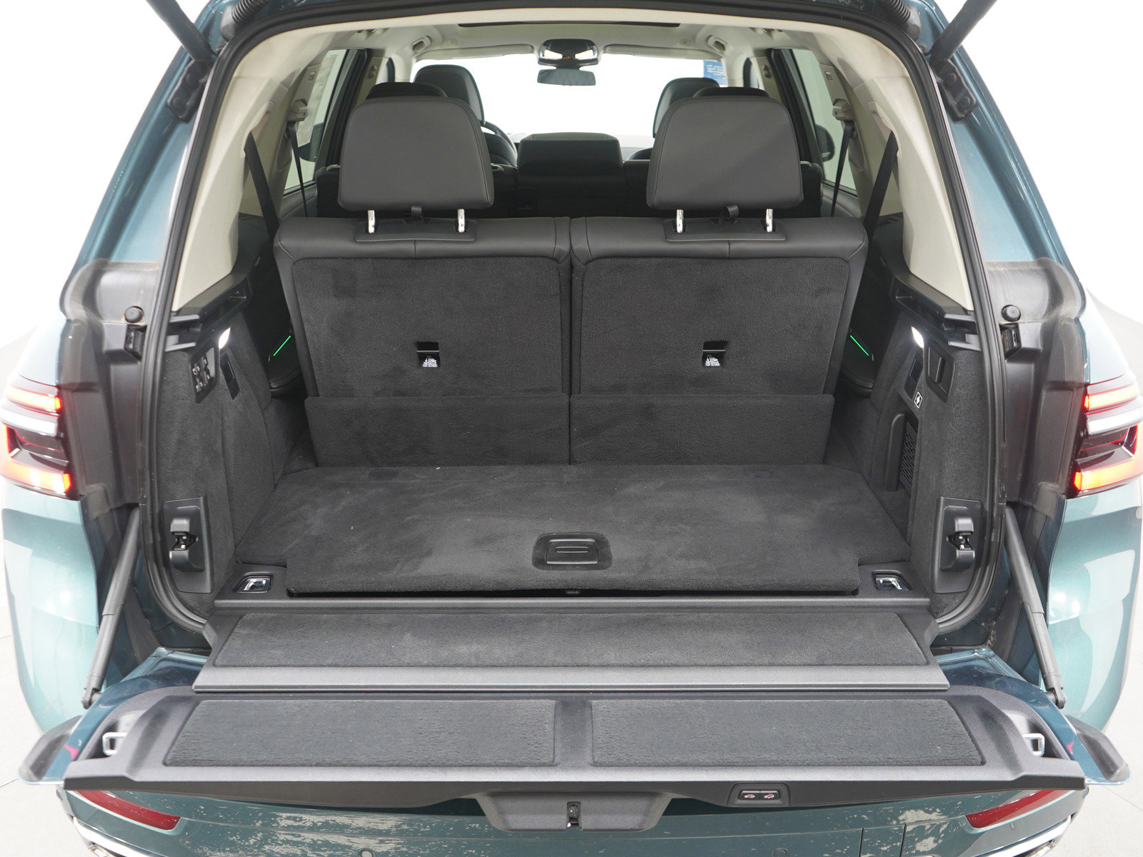 Used 2023 BMW X7 xDrive40i image 18