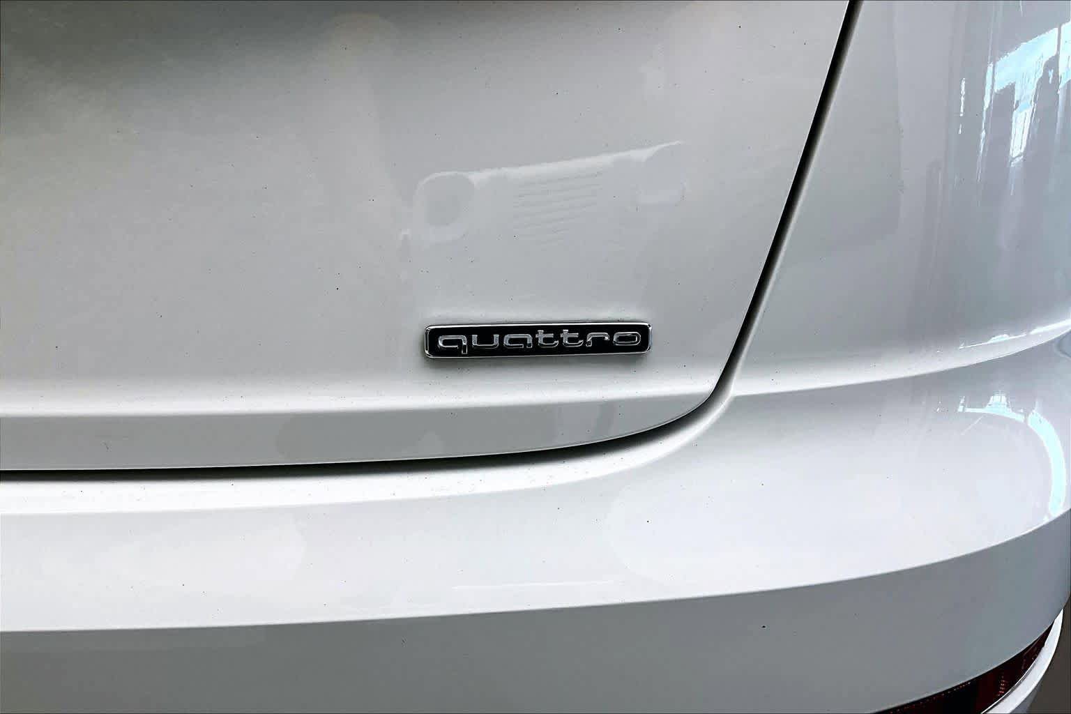 Certified 2023 Audi Q8 Premium w/ Convenience Package AWD/4WD image 10
