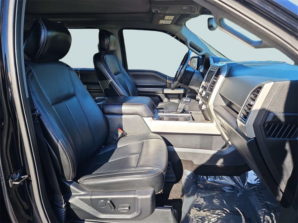 Used 2018 Ford F150 Lariat w/ Equipment Group 502A Luxury image 28