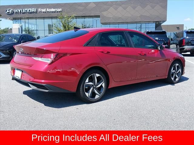 Used 2023 Hyundai Elantra SEL w/ Convenience Package FWD image 3