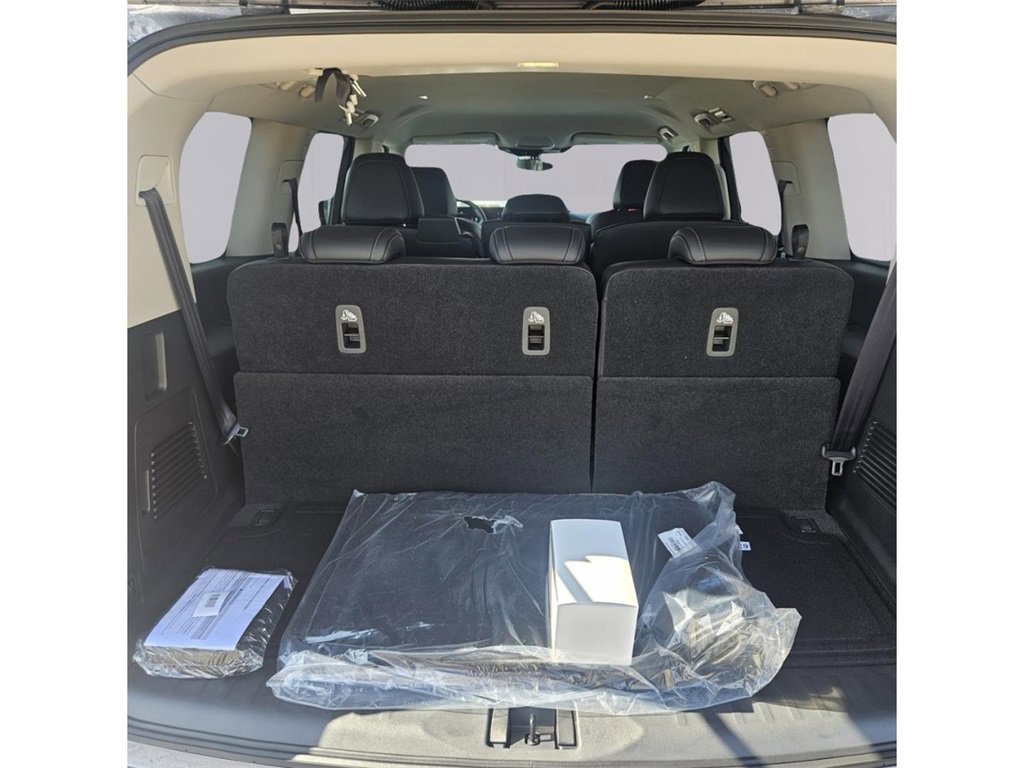 New 2026 Nissan Armada SV image 18