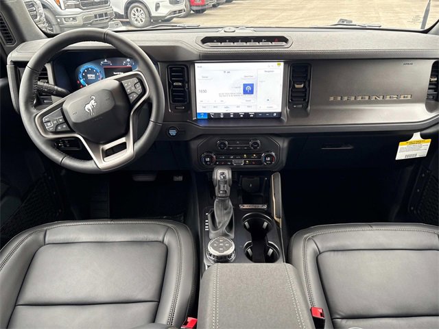 New 2025 Ford Bronco Badlands image 15