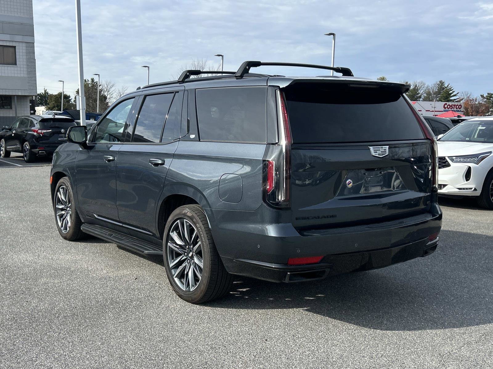 Used 2021 Cadillac Escalade Sport Platinum image 6