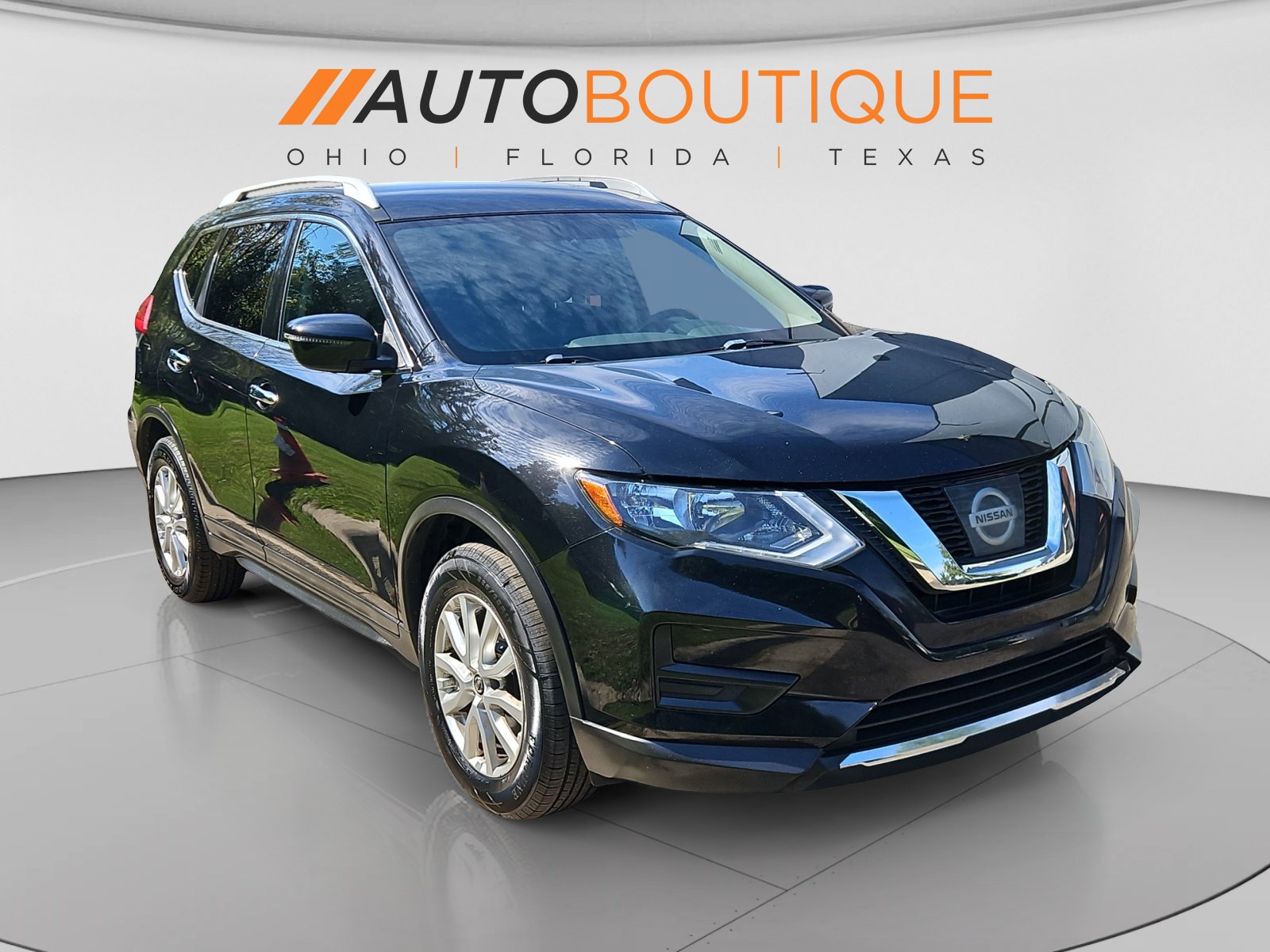 Used 2017 Nissan Rogue SV FWD image 8