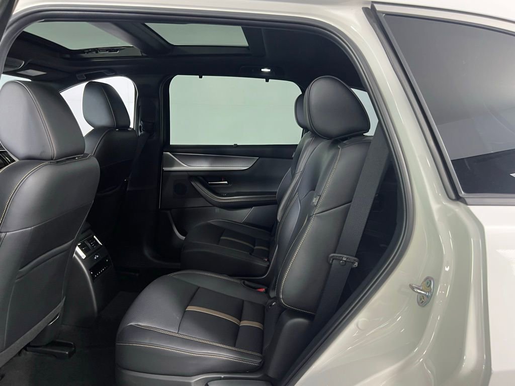 Used 2025 MAZDA CX-90 Plug-In Hybrid w/ Premium Plus image 26