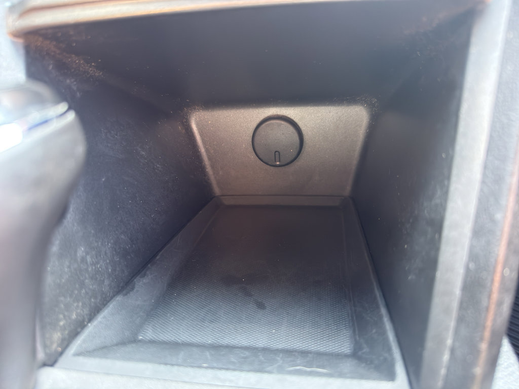 Used 2016 Chevrolet Equinox LT w/ Convenience Package image 16