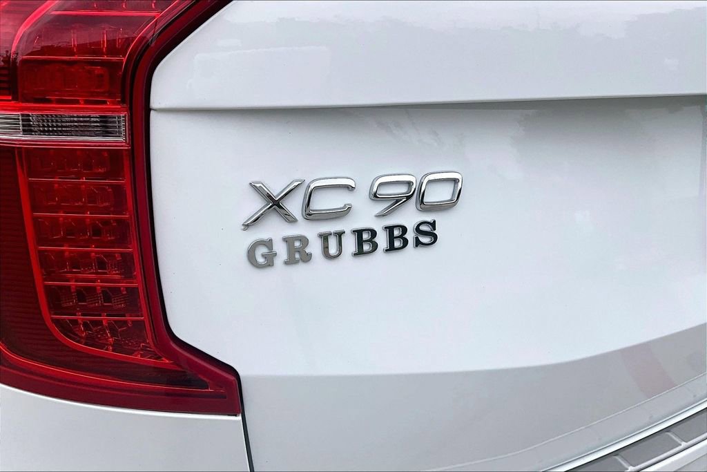 Used 2022 Volvo XC90 T6 Momentum w/ Protection Package Premier AWD/4WD image 43