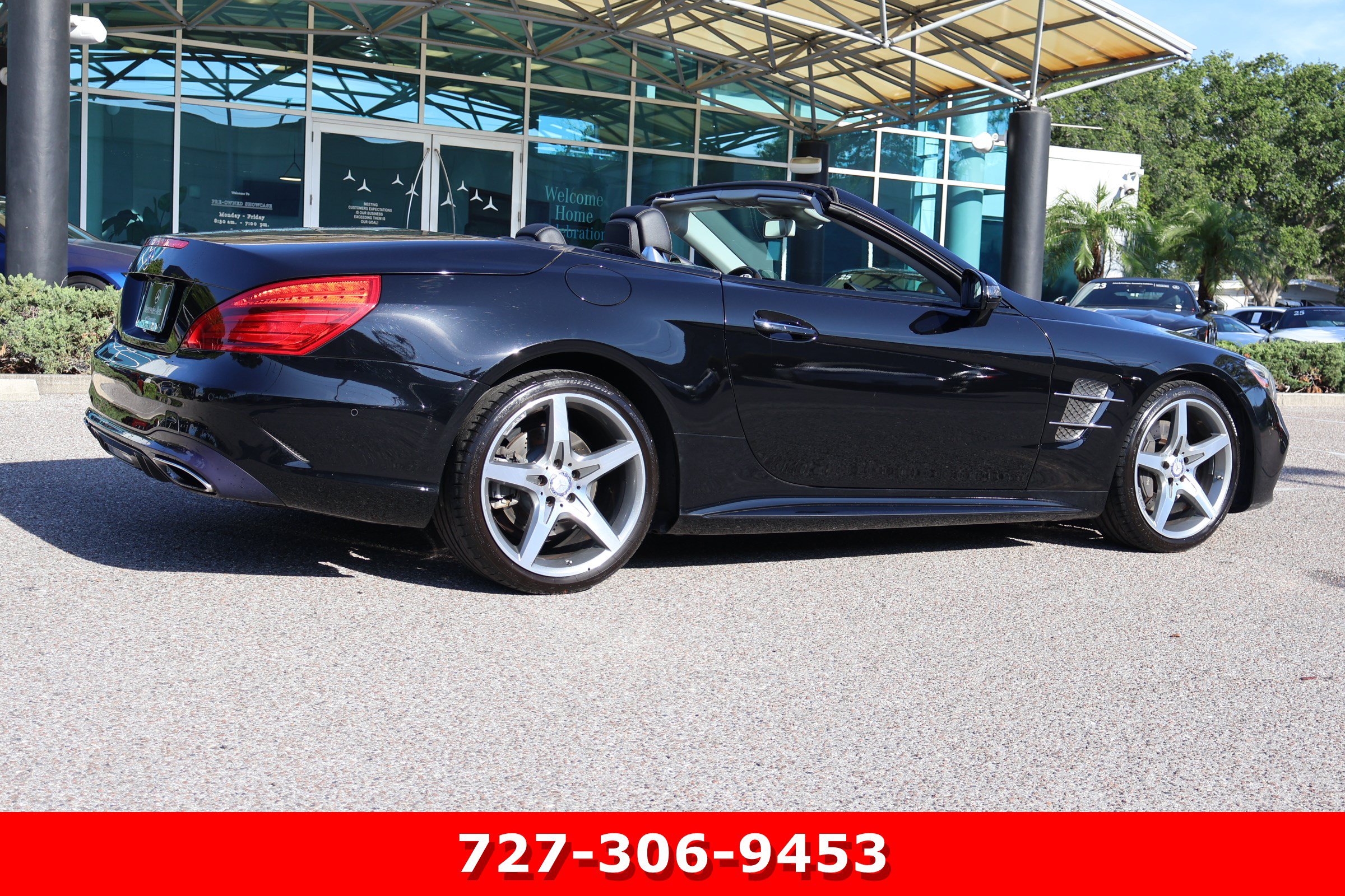 Used 2017 Mercedes-Benz SL 550 image 8