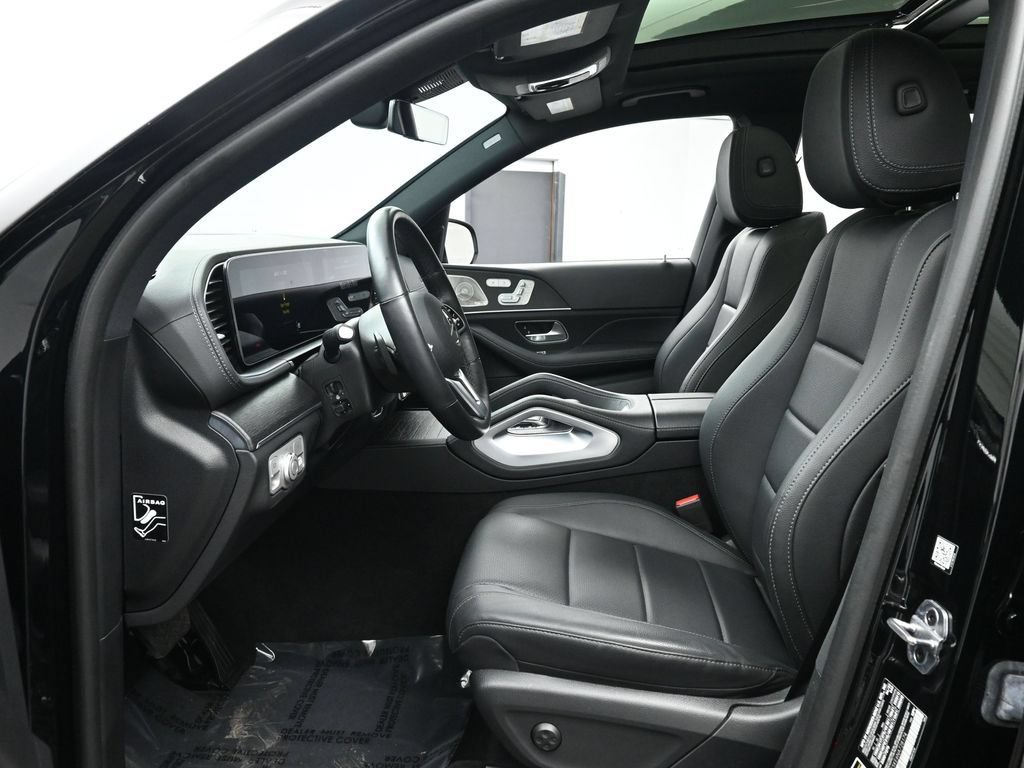 Used 2022 Mercedes-Benz GLS 450 4MATIC image 15