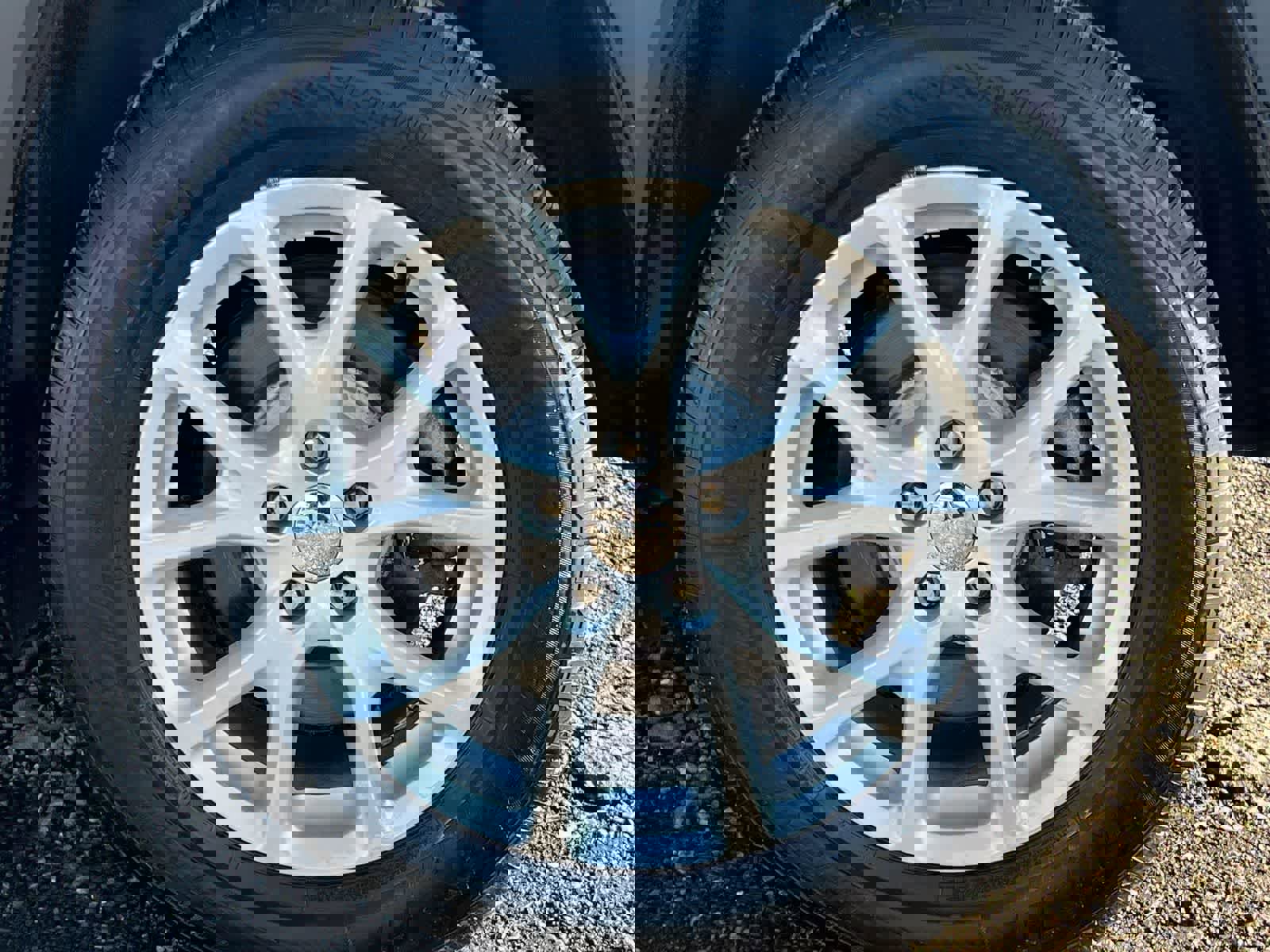 Used 2016 Jeep Cherokee Latitude w/ Cold Weather Group image 14