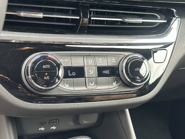 New 2026 Buick Envista Sport Touring w/ Convenience I Package FWD image 14