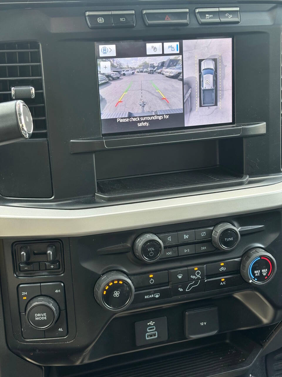 Used 2024 Ford F350 XL w/ 360-Degree Camera Package AWD/4WD image 26