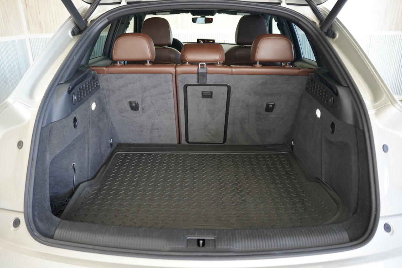 Used 2018 Audi Q3 2.0T Premium w/ Convenience Package image 45