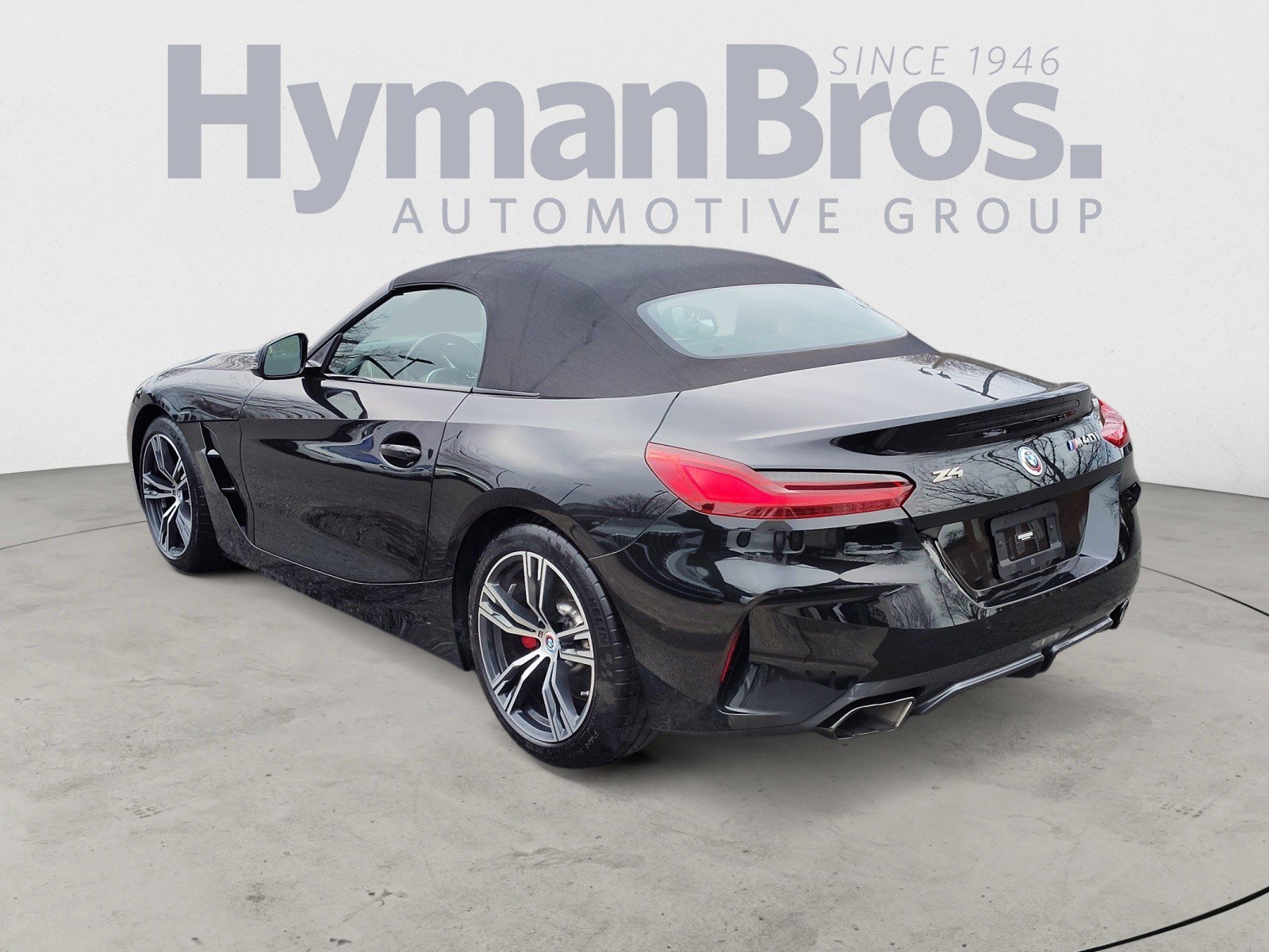 Used 2022 BMW Z4 M40i w/ Premium Package image 5