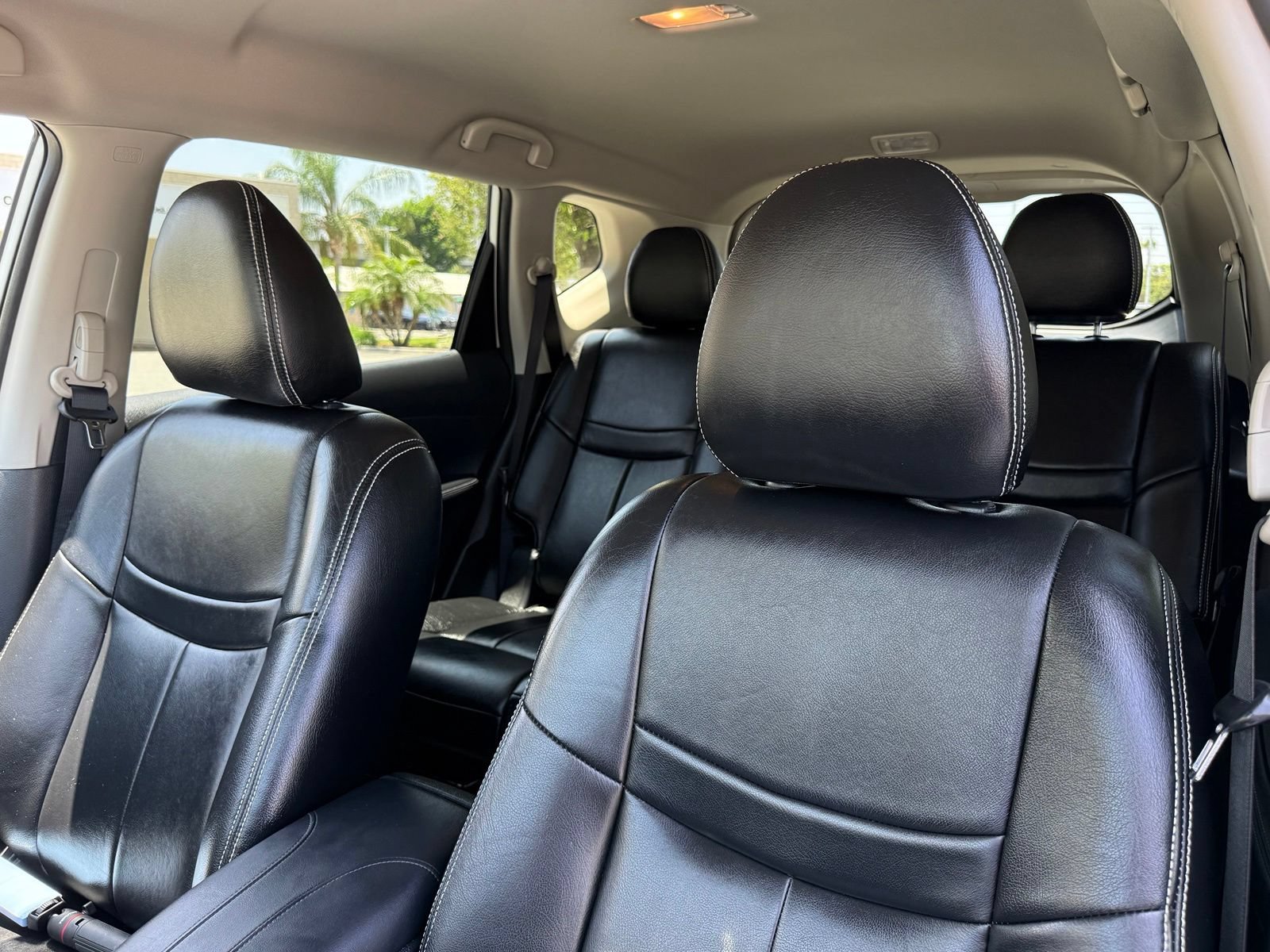 Used 2020 Nissan Rogue SV FWD image 22