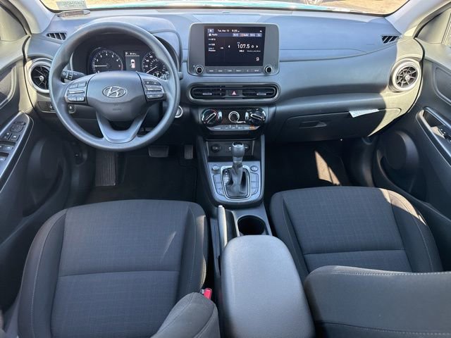 Used 2023 Hyundai Kona SEL image 4