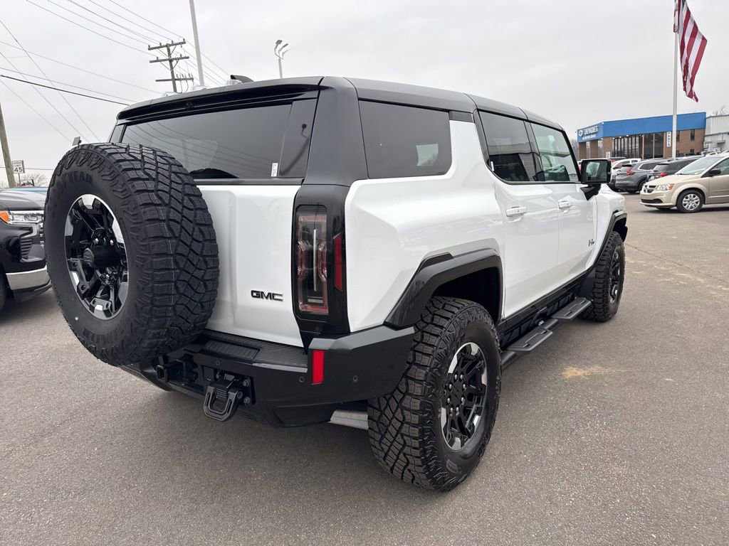 Used 2024 GMC Hummer EV 2X w/ Extreme Off-Road Package image 5