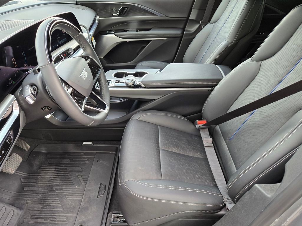 Certified 2025 Cadillac Lyriq Luxury w/ LPO, Floor Liner Package image 11