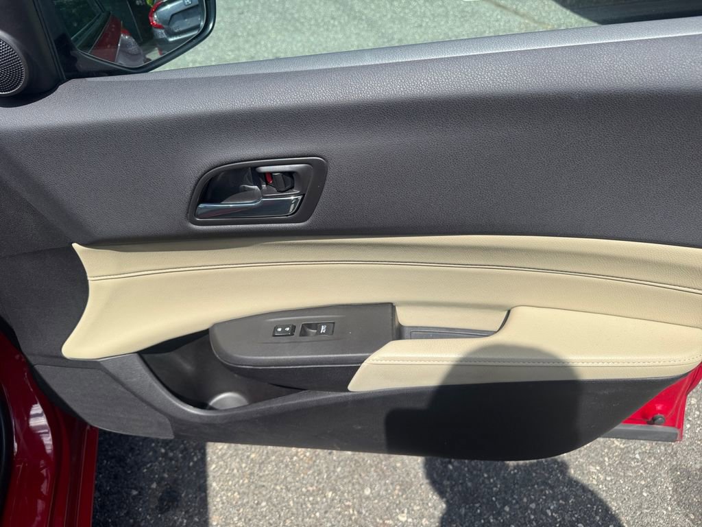 Used 2018 Acura ILX FWD image 17