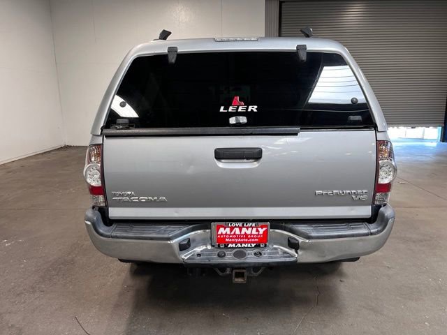 Used 2015 Toyota Tacoma PreRunner w/ TRD Off-Road Package RWD image 3