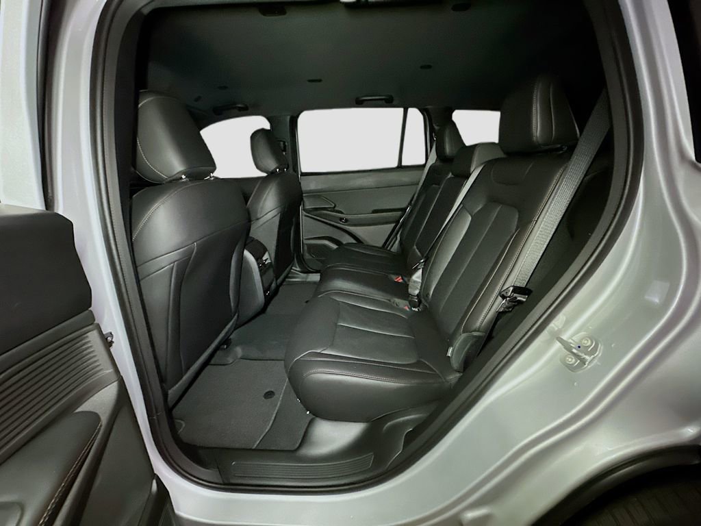 New 2026 Jeep Cherokee Limited AWD/4WD image 24