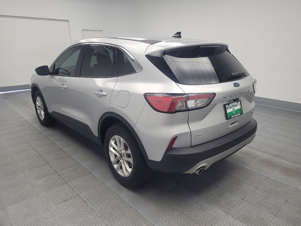 Used 2020 Ford Escape SE image 5