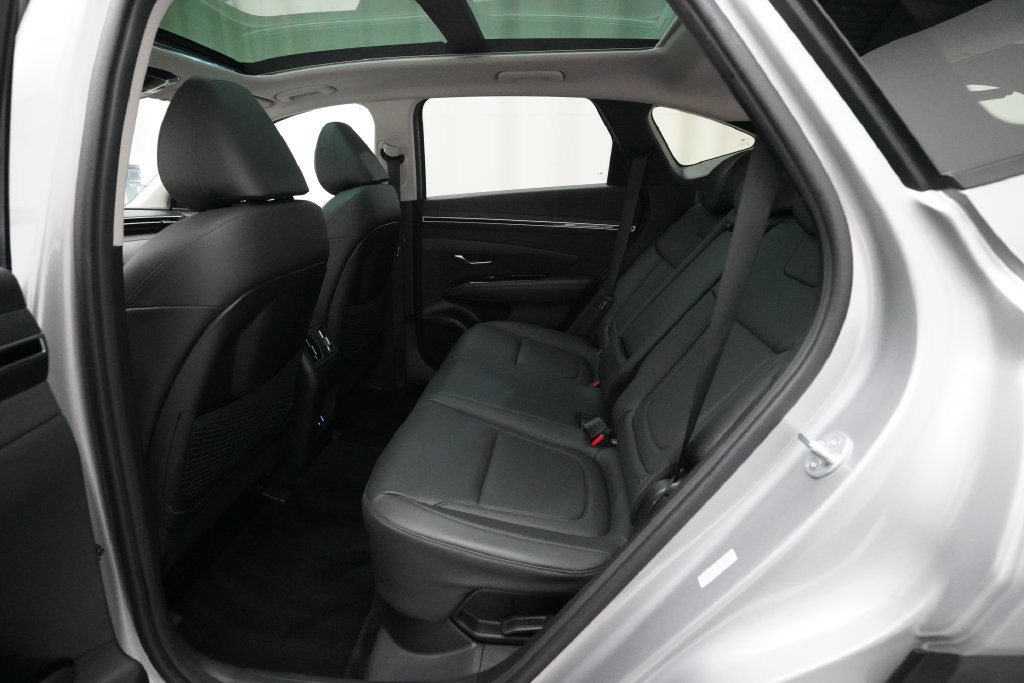 Used 2023 Hyundai Tucson SEL AWD/4WD image 16