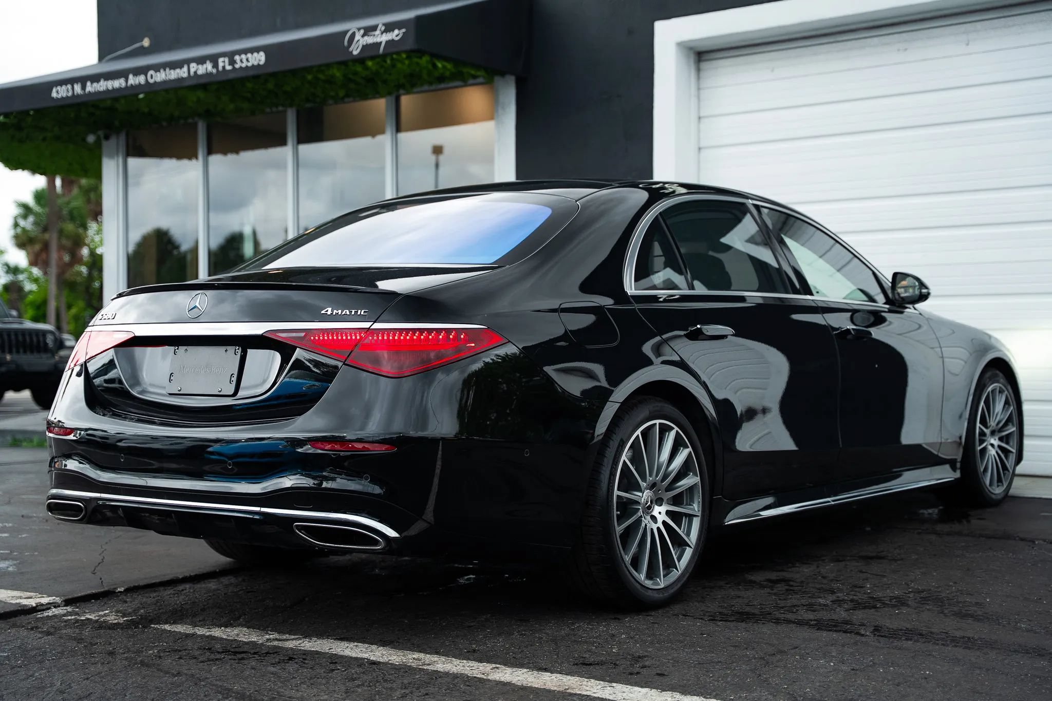 Used 2022 Mercedes-Benz S 580 4MATIC Sedan image 6