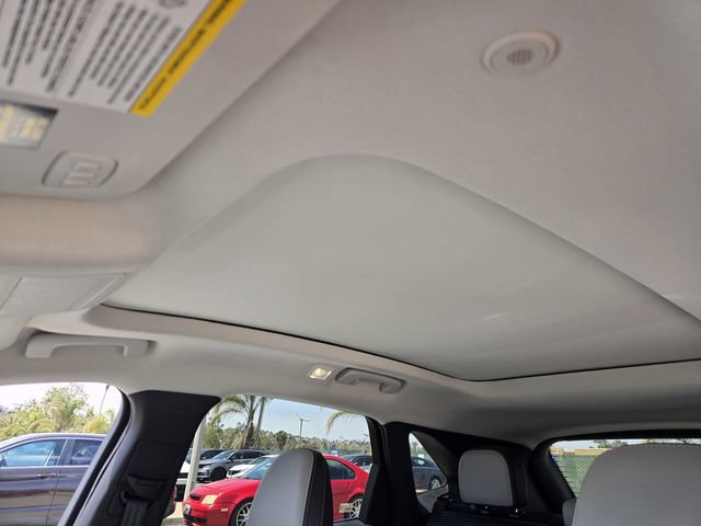 Used 2024 Ford Escape SE w/ PHEV Premium Package FWD image 10
