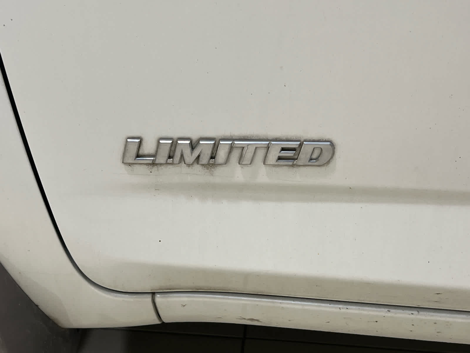 Used 2008 Toyota RAV4 Limited AWD/4WD image 5