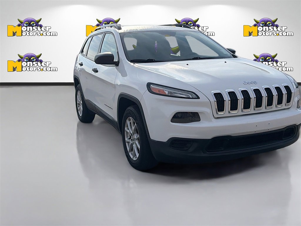Used 2017 Jeep Cherokee Sport image 3