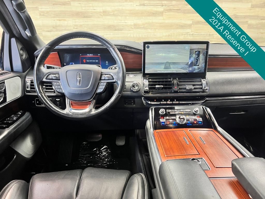 Used 2023 Lincoln Navigator L Reserve AWD/4WD image 2