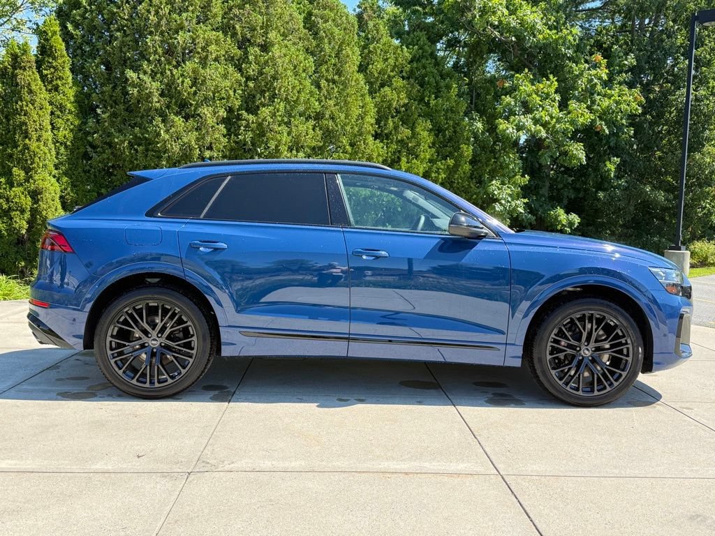 New 2026 Audi SQ8 Prestige AWD/4WD image 7